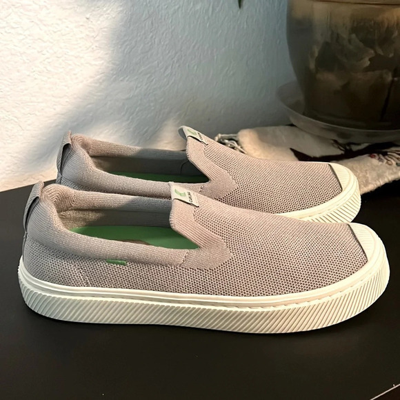 Cariuma Shoes - CARIUMA Grey Knit IBI SLIP-ON